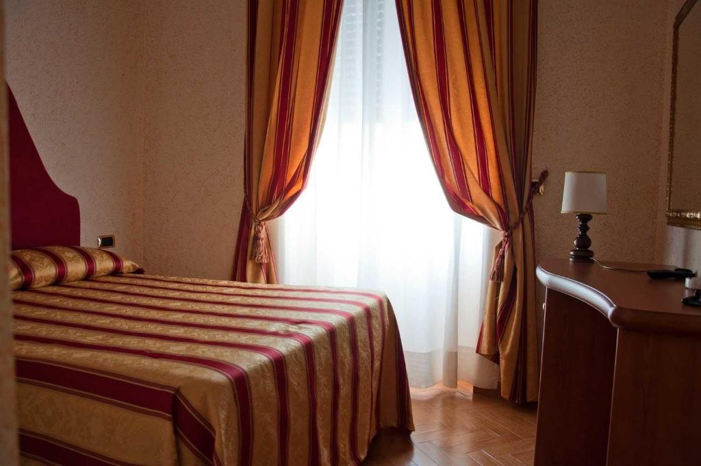 Hotel Brignole Genova Værelse billede